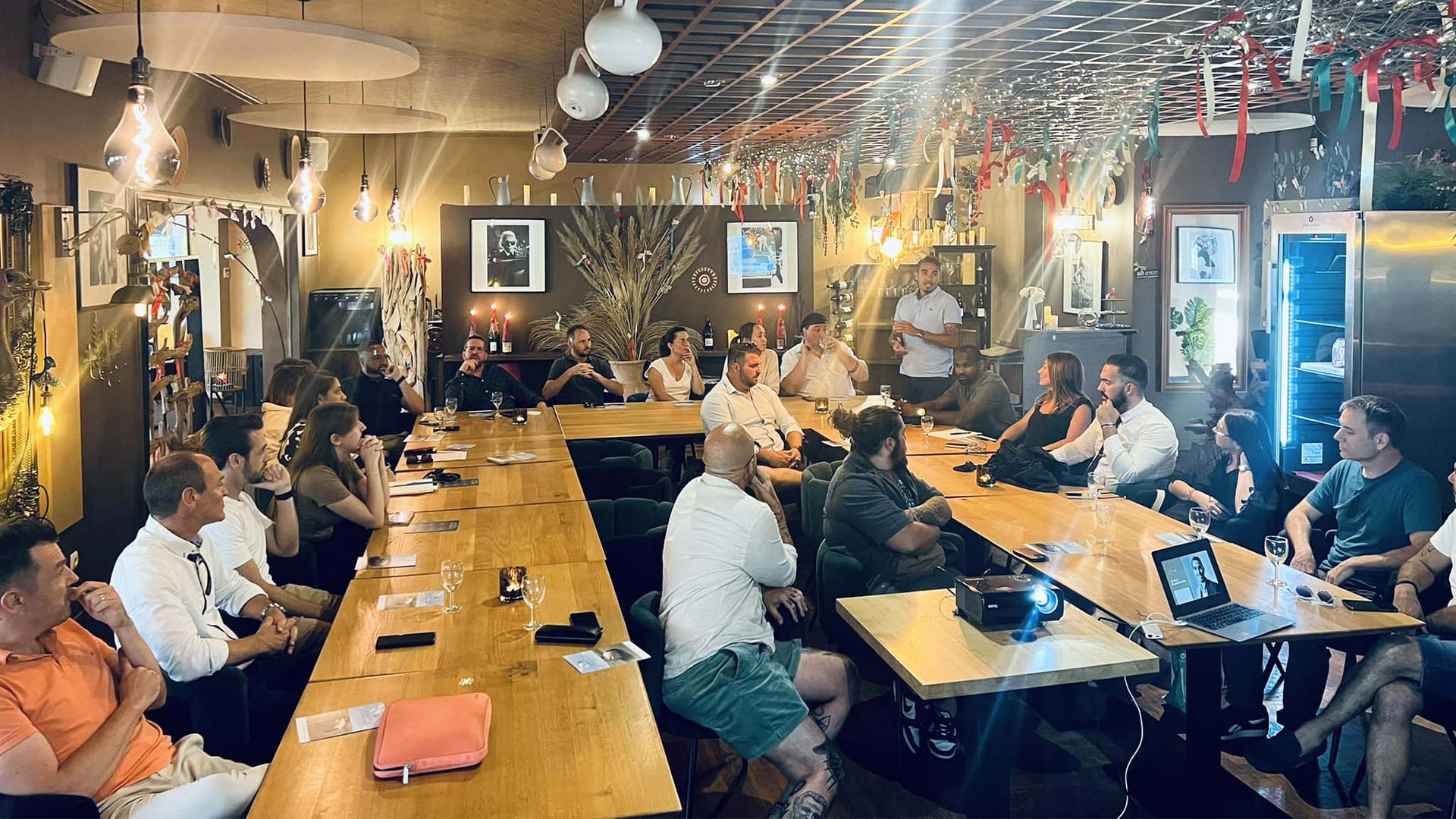 header inscription reunions